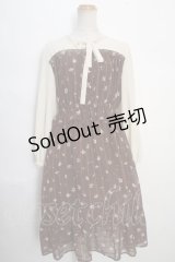 axes femme / 花柄ボータイワンピース M 茶 Y-24-06-04-132-AX-OP-SZ-ZT327