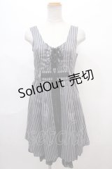 axes femme /  レジメンタルストライプジャンパースカート  グレー Y-24-06-22-114-AX-OP-AS-ZT135