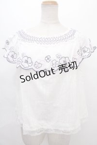 axes femme POETIQUE /  オフショルトップス  白 Y-24-07-17-048-AX-TO-AS-ZT370