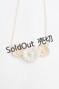 m petit by misako / AMフラワービジューネックレス  中金 Y-24-08-10-004-LO-AC-SZ-ZY