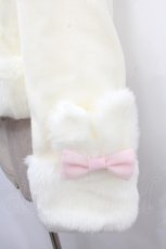 画像4: Angelic Pretty / Sweet Bunnyショートコート  シロ Y-24-11-18-182-AP-CO-SZ-ZY (4)