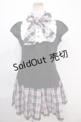 PUTUMAYO / 巡音ルカコラボ 03後ろ編み上げワンピース  黒ｘピンク Y-24-11-25-074-PT-OP-AS-ZY