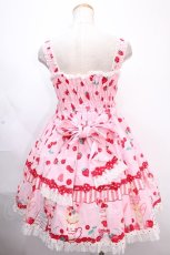 画像2: Angelic Pretty / Strawberry Parlourシャーリングジャンパースカート  ピンク Y-24-11-25-086-AP-OP-SZ-ZY (2)