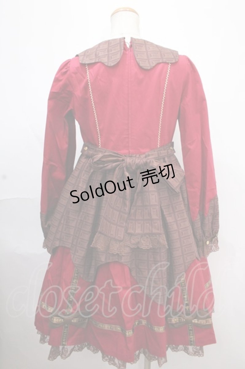 画像2: Angelic Pretty / Dreamyショコラティエワンピース  赤 Y-24-11-25-103-AP-OP-AS-ZY (2)