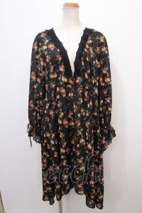 axes femme / 花柄フィッシュテールガウン  黒 Y-24-12-21-153-AX-TO-AS-ZI