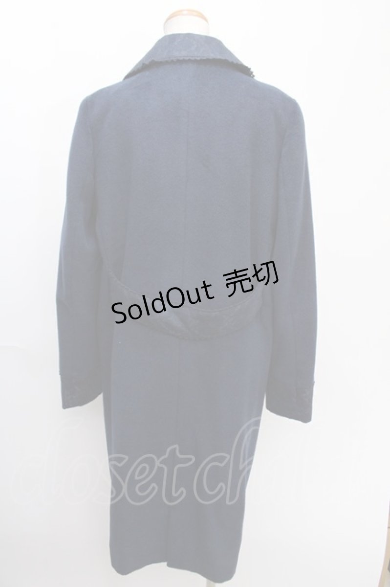 画像2: 【SALE】axes femme / レース襟チェスターコート  紺 Y-24-12-28-105-AX-CO-AS-ZTC047 (2)