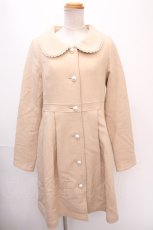 画像1: 【SALE】Emily Temple cute / COATパールボタン丸襟コート  ベージュ Y-24-12-28-110-ET-CO-AS-ZTC047 (1)