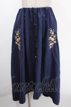 画像1: axes femme / ローズ刺繍スカート  紺 Y-24-12-28-136-AX-SK-SZ-OS
