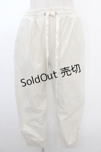 axes femme / カットパンツ M ベージュ Y-25-01-22-206-AX-PA-SZ-ZT425