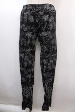 画像1: 【SALE】ALGONQUINS / 総柄デニムパンツ  黒 Y-25-01-23-069-AL-PA-AS-ZT482 (1)