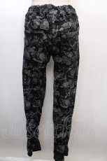 画像2: 【SALE】ALGONQUINS / 総柄デニムパンツ  黒 Y-25-01-23-069-AL-PA-AS-ZT482 (2)