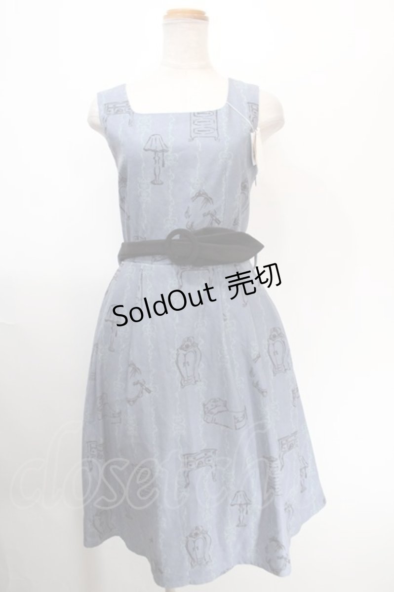 画像1: 【SALE】Fi.n.t / ベルト付きクローゼット柄ワンピース F ブルー Y-25-01-23-095-CA-OP-SZ-ZT062 (1)