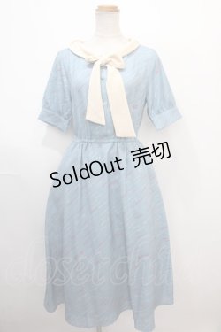 画像1: Fi.n.t / Reinetteストライプボウタイワンピース  サックス Y-25-01-30-195-CA-OP-AS-ZY