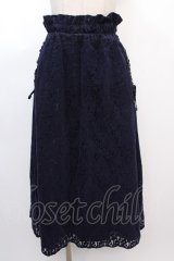 axes femme POETIQUE / サス付き起毛レーススカート  紺 Y-25-02-05-028-AX-SK-SZ-ZT052
