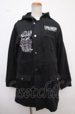 画像1: 【SALE】SEX POT ReVeNGe / スカルプリント釦パーカー  黒 Y-25-02-09-020-SP-TO-AS-ZT241 (1)