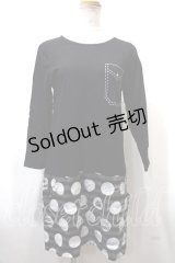 MINT NeKO / ドット切替ロングカットソー  黒 Y-25-02-09-041-HN-TO-AS-ZY