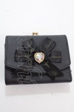 画像1: 【SALE】Amavel / Fantasy Merry-go-Roundミニウォレット  黒 Y-25-02-13-047-CA-ZA-SZ-ZT422-F003 (1)