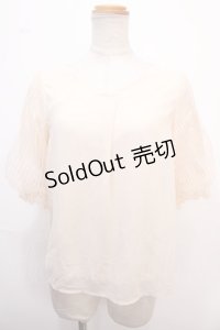 axes femme / 袖ストライプレースプルオーバー  キナリ Y-25-02-13-100-AX-TO-SZ-OS