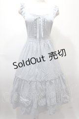 axes femme / リボン付きエプロンジャンスカ  サックス Y-25-02-13-172-AX-OP-SZ-ZI