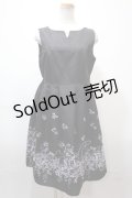 axes femme / パネルフラワー柄ワンピース M 黒 Y-25-02-13-188-AX-OP-SZ-ZI