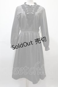 axes femme / ナポレオン風ハイネックワンピース M グレー Y-25-02-13-218-AX-OP-SZ-ZI
