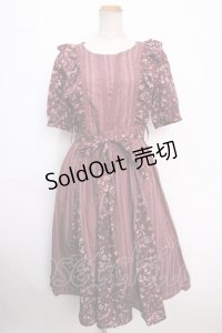 axes femme / パッチワーク柄フリルワンピ M ワイン Y-25-02-16-167-AX-OP-SZ-OS
