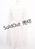 axes femme POETIQUE / レース開襟カラー花柄ワンピース  キナリ Y-25-02-21-147-AX-OP-SZ-OS