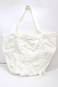 Maison de FLEUR / リボン帆布キャリーオンバッグ F アイボリー Y-25-02-21-033-LO-BG-SZ-ZY