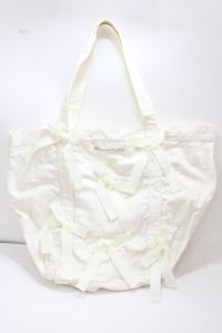 Maison de FLEUR / リボン帆布キャリーオンバッグ F アイボリー Y-25-02-21-033-LO-BG-SZ-ZY