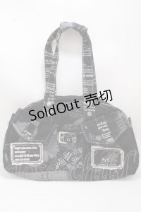 HN+nois / 英字プリントハンドバック  黒 Y-25-02-21-036-HN-BG-SZ-ZY
