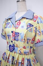 画像3: Angelic Pretty / Sunny Smile Laundryワンピース  イエロー Y-25-02-27-091-AP-OP-SZ-ZY (3)