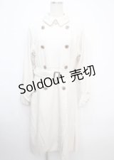 axes femme / プリーツトレンチコート  オフ Y-25-03-07-115-AX-CO-AS-ZY