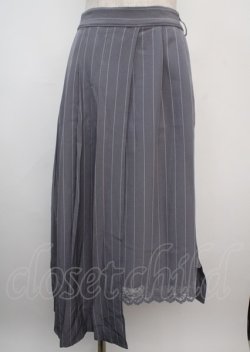 画像1: axes femme / ストライプアシメプリーツスカート F ブルー Y-25-03-07-173-AX-SK-SZ-ZT340