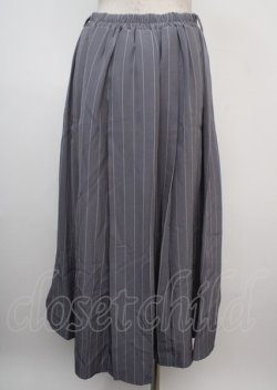 画像2: axes femme / ストライプアシメプリーツスカート F ブルー Y-25-03-07-173-AX-SK-SZ-ZT340