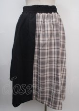 画像2: 【SALE】axes femme POETIQUE / アシメバイカラーチェックスカート M 紺 Y-25-03-07-176-AX-SK-SZ-ZH (2)