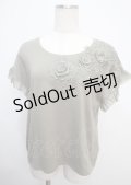 axes femme / フラワーレーススクエアTシャツ M カーキ Y-25-03-07-038-AX-TO-SZ-ZY