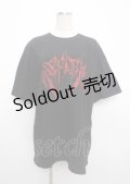 REFLEM / ラインストーンロゴ半袖Tシャツ F ブラック×レッド Y-25-03-11-016-PU-TO-SZ-ZY