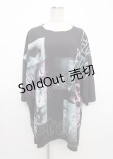 REFLEM / ランダムキャプチャースーパーBIGTシャツ F ブラック Y-25-03-11-017-PU-TS-SZ-ZY