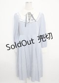 axes femme / ヨークレースアップロングワンピース  サックス Y-25-03-20-085-AX-OP-AS-ZI