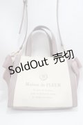 Maison de FLEUR / キャンバススクエアトートバッグ F ピンク Y-25-03-21-046-LO-BG-SZ-ZY