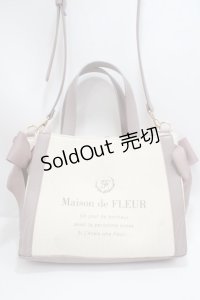 Maison de FLEUR / キャンバススクエアトートバッグ F ピンク Y-25-03-21-046-LO-BG-SZ-ZY