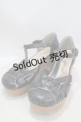 axes femme / コサージュ付きグルカサンダル L 黒 Y-25-03-21-056-AX-SH-SZ-ZY