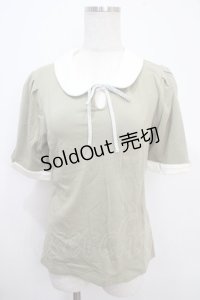 Fi.n.t / ストライプリボン衿付きカットトップス F オリーブグリーン Y-25-03-21-090-CA-TO-SZ-ZY