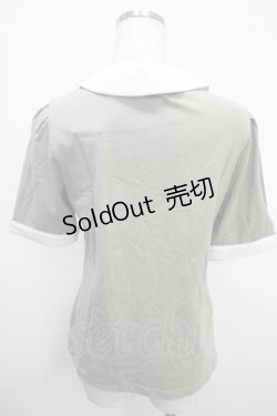 画像2: Fi.n.t / ストライプリボン衿付きカットトップス F オリーブグリーン Y-25-03-21-090-CA-TO-SZ-ZY