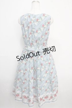 画像2: axes femme kawaii / いちご柄ジャンパースカート M サックス Y-25-03-21-133-AX-OP-SZ-ZY