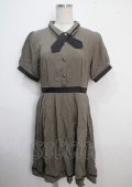 axes femme / クロスタイ付ワンピース F カーキ Y-25-03-22-082-AX-OP-SZ-ZS