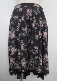 axes femme Red label / ブーケ柄フィッシュテールスカート S 黒 Y-25-03-22-117-PU-SK-SZ-ZI