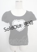 MILK / ハートレースロゴフロッキーパフ袖カットソー  ブラック Y-25-03-22-029-ML-TS-SZ-ZY