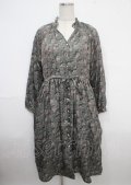 axes femme / ミニブーケ柄らくちんワンピース M グリーン Y-25-03-23-063-AX-OP-SZ-ZY