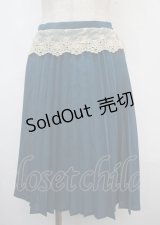 an another angelus / レース使いプリーツスカート F ブルーグリーン Y-25-03-23-108-CA-SK-SZ-ZY